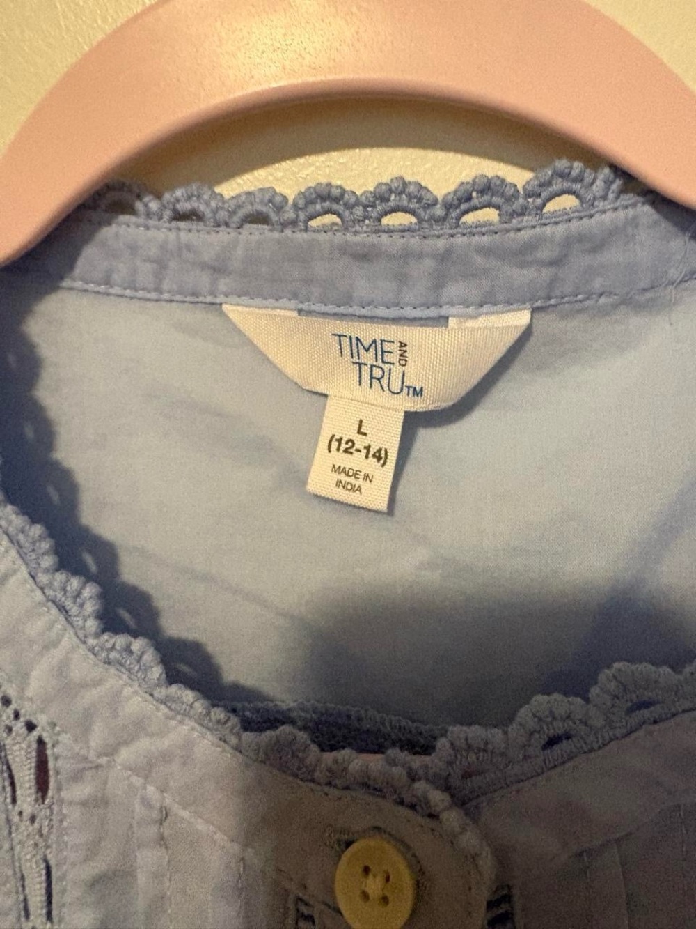 Light blue 100% cotton button-up blouse with puff sleeves lace trim blouse large - Picture 6 of 8